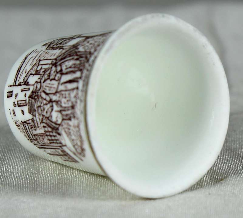 Bone China thimble - Clovelly