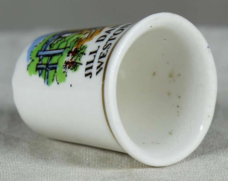 Bone China thimble - Jill Dando's garden
