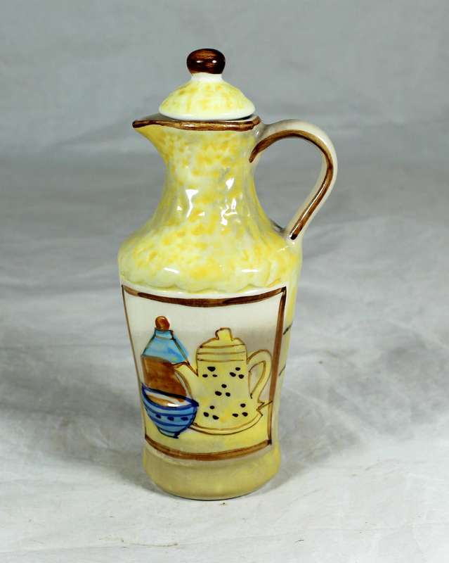 Novelty vinegar jug