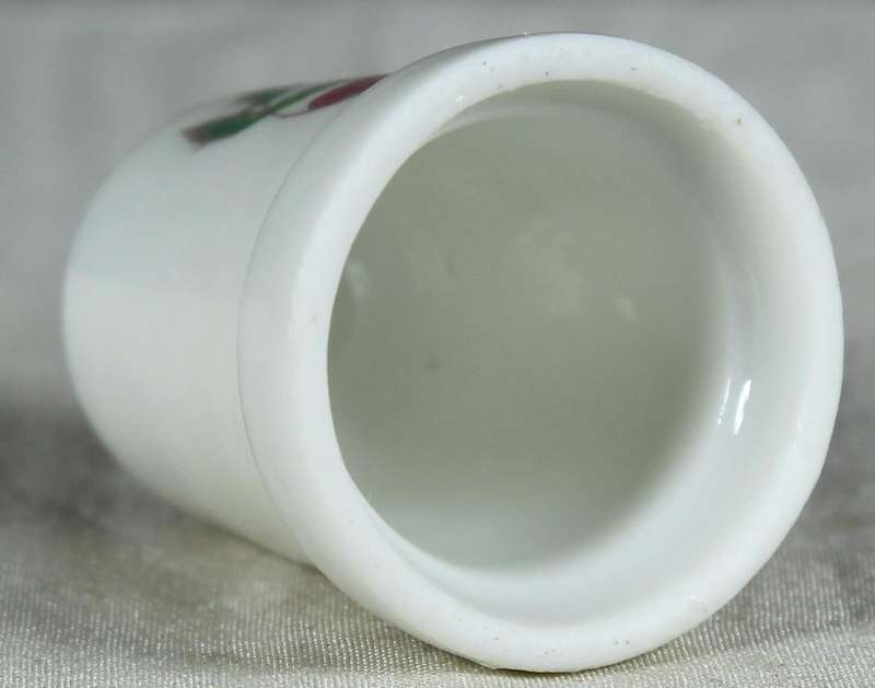 Bone China thimble - butterfly with yellow and blue wings