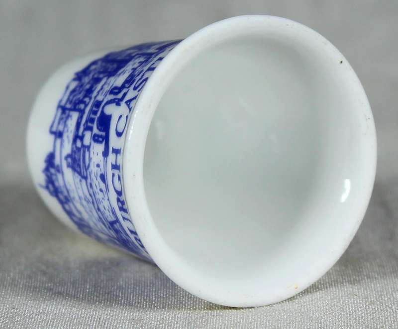 Bone China thimble - Edinburgh castle