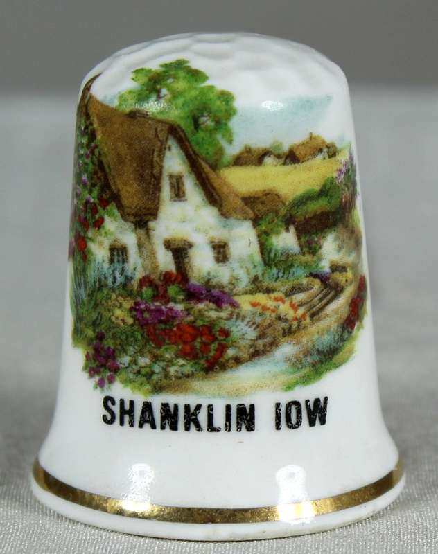 Bone China thimble - Shanklin Iow