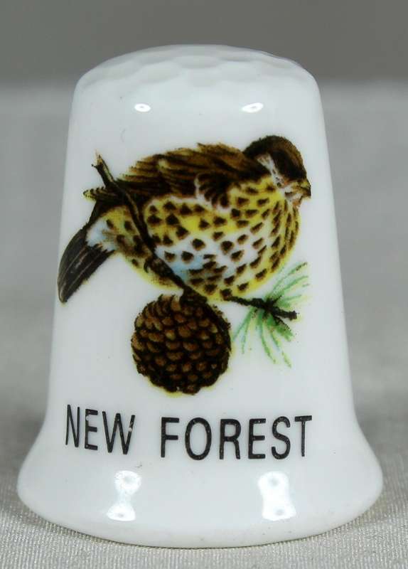 Bone China thimble - New Forest speckelled bird