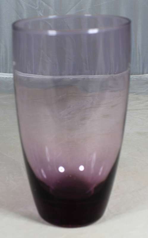 Vase with purple tint