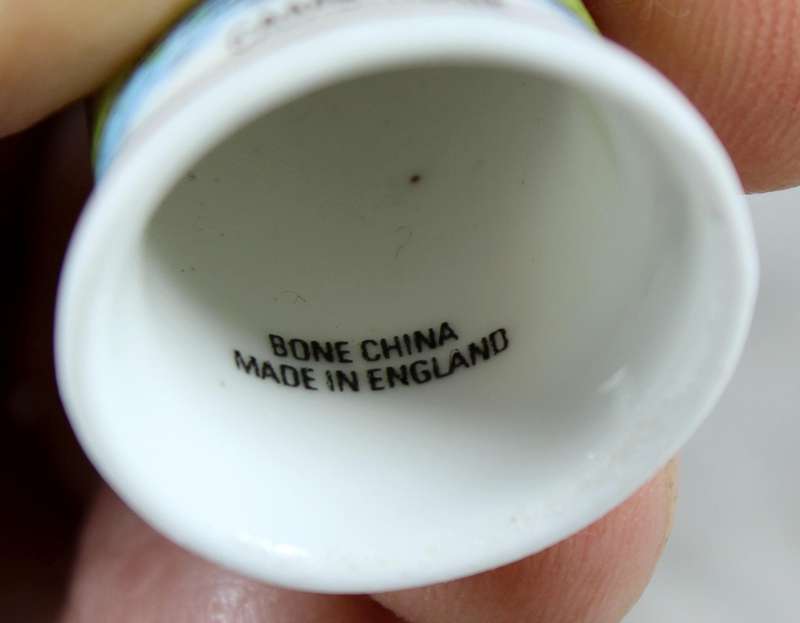Bone China thimble - Cambridge