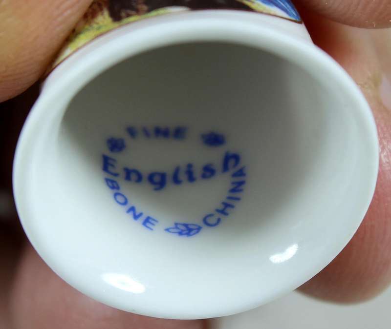 Bone China thimble - Lands End