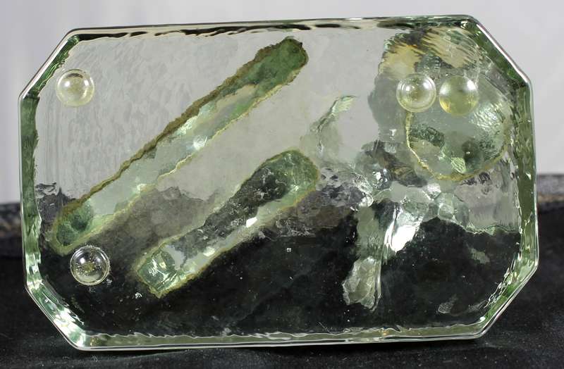 Glass elephant paper weight
