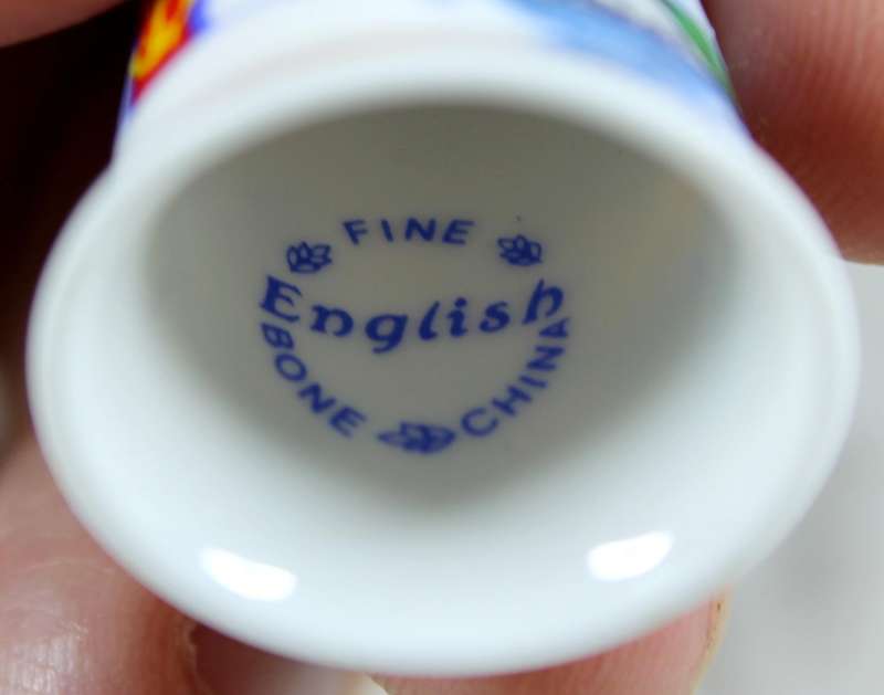 Bone China thimble - NLRI