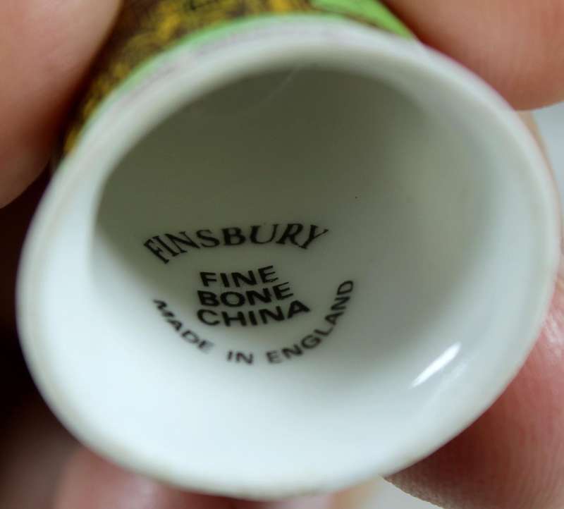Bone China thimble - York Minster - Finsbury