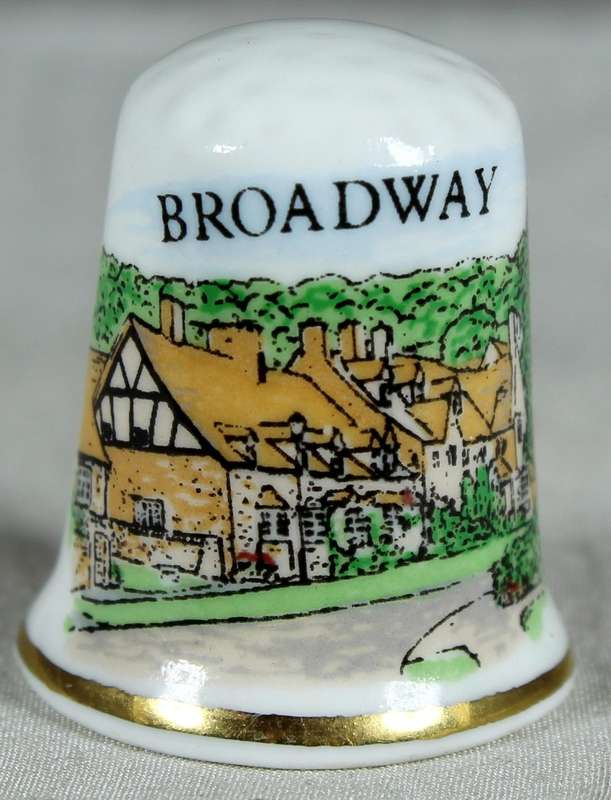Bone China thimble - Broadway - Cotswald
