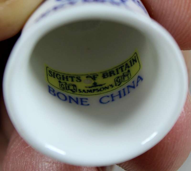Bone China thimble - Brewers Quay - Sights of Britain