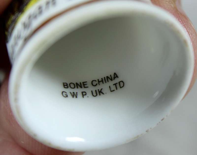 Bone China thimble - Mawgan Porth - GWP UK