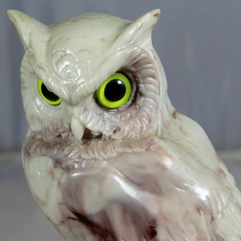 Heavy molded owl