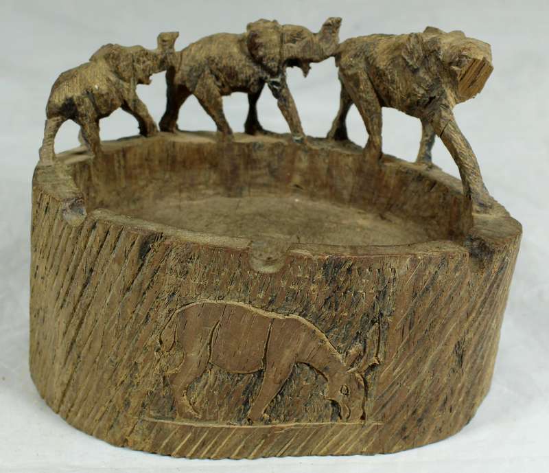 Carved wood elephant family ashtray