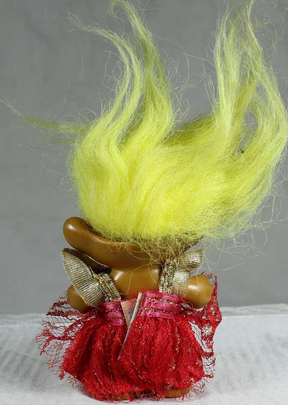Small Arlencoe troll - with party dress