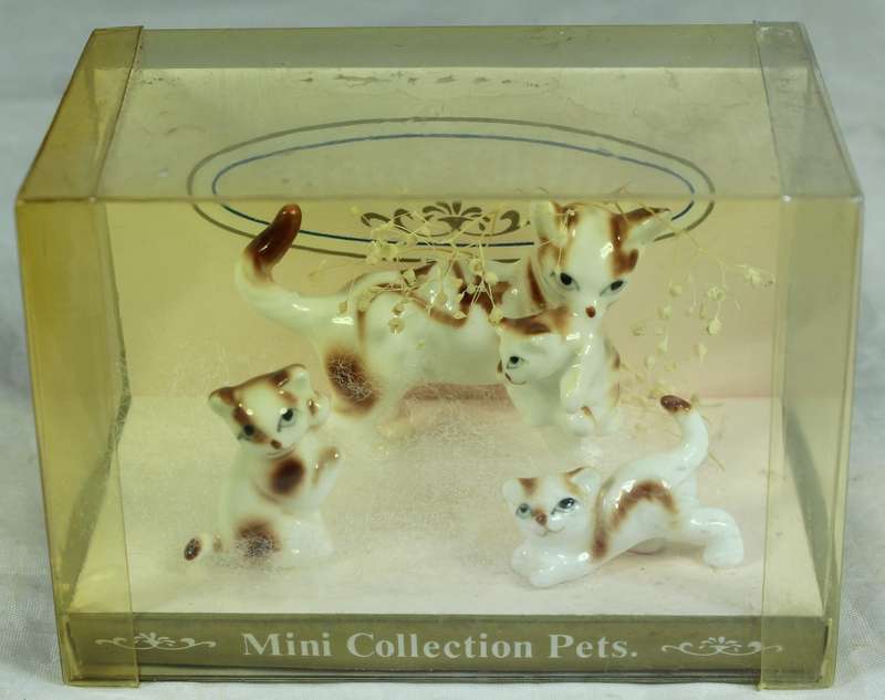 Mini Collection Pets - Cat family