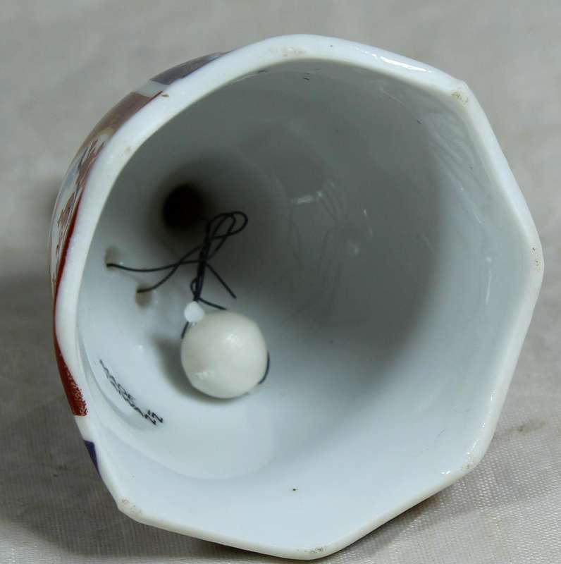Porcelain bell