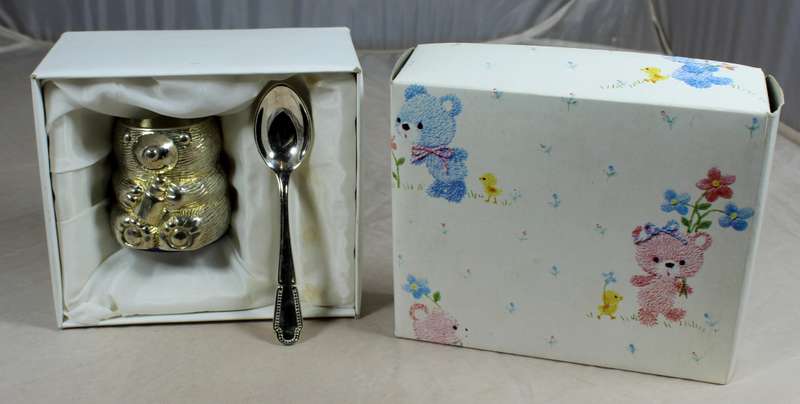Baby egg holder & spoon gift set
