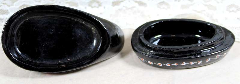 Duck shaped pill box