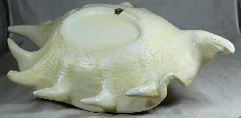 Very large ceramic shell