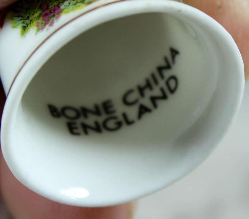 Bone China thimble - Lynton