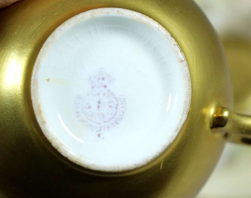 Royal Worchester demitasse duo's