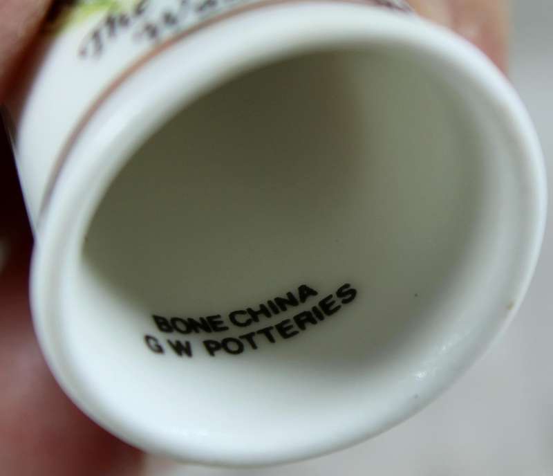 Bone China thimble - the camel trail Wadebridge - GW potteries