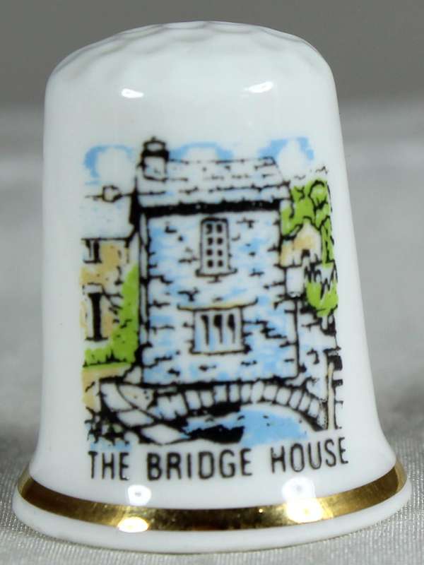 Bone China thimble - the bridge house - the English lakes