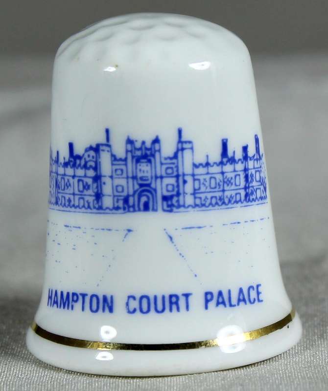 Bone China thimble - Hampton court palace