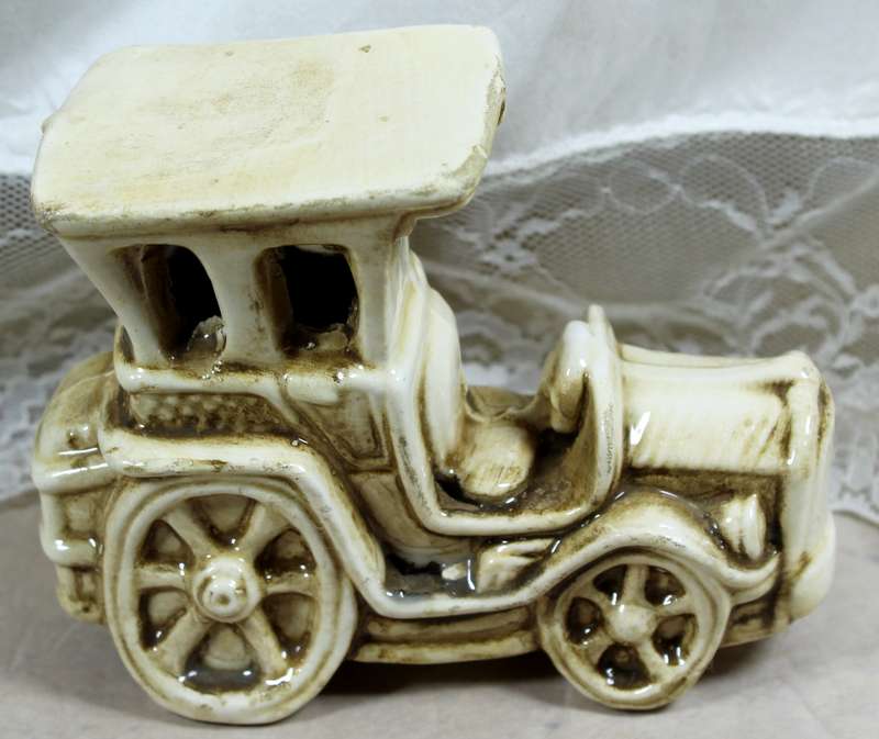 Capidomonte style classic car