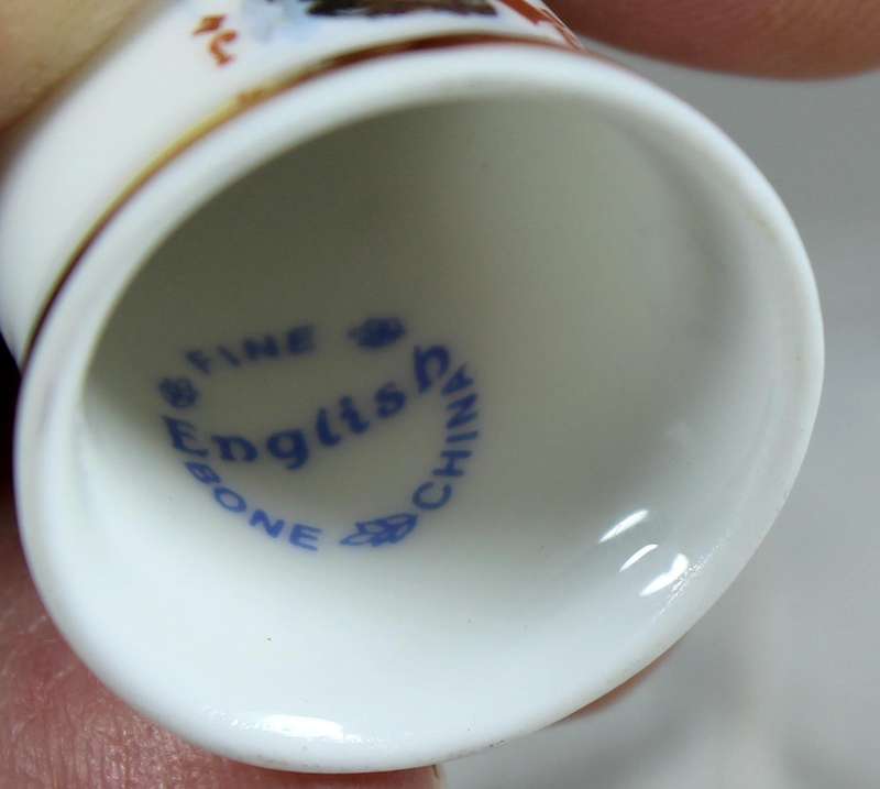 Bone China thimble - Jack of diamonds