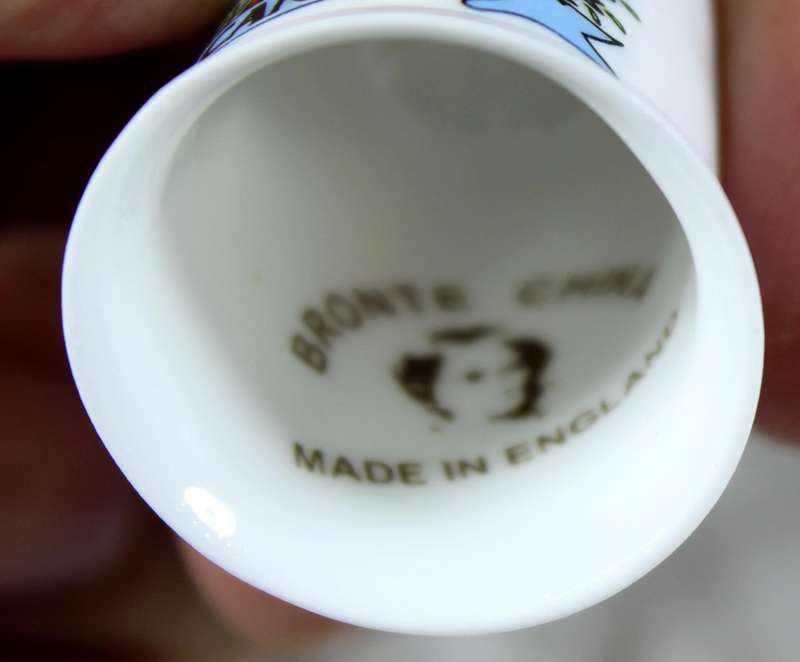 Bone China thimble - wildflowers of Canada - Bronte