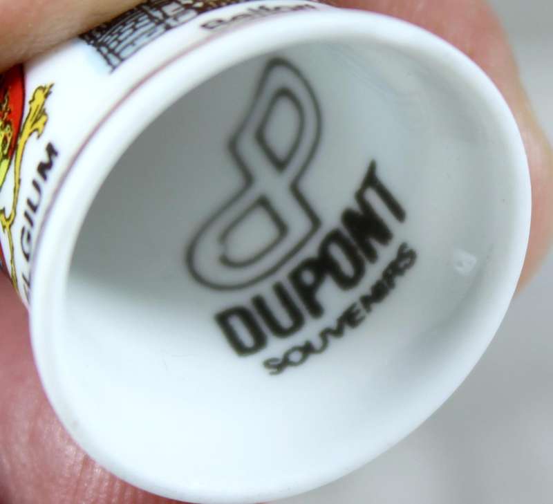 Bone China thimble - Brugge Belgium - Dupont