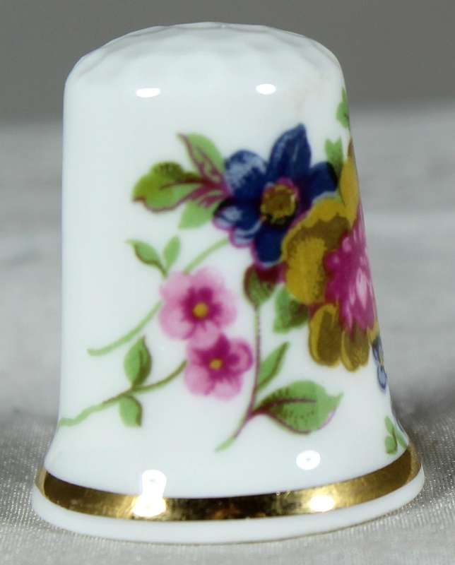 Bone China thimble - pink roses - J&S Crown