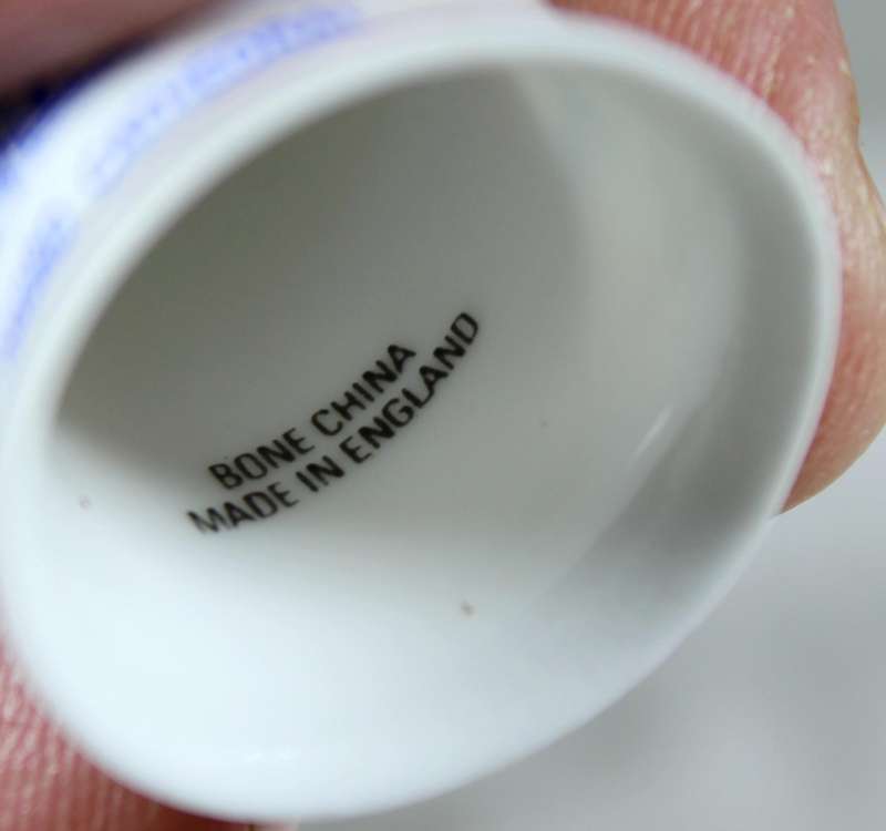Bone China thimble - Guildford cathedral