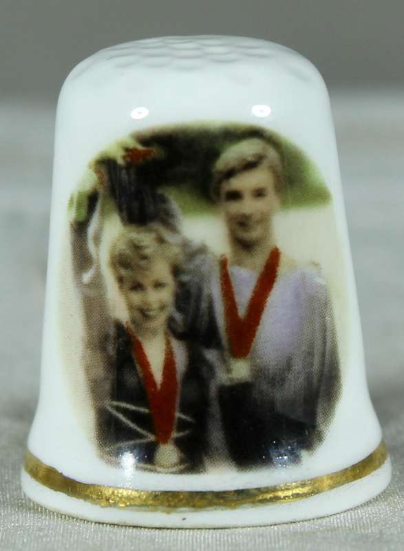 Bone China thimble - Jayne Torvill & Christopher Dean - St. George