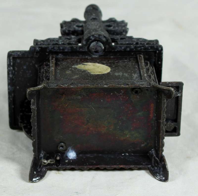 Miniature brass pencil sharpener - Vintage coal stove