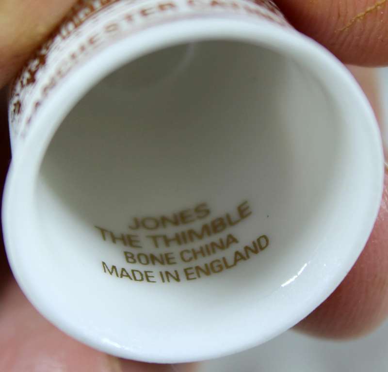 Bone China thimble - Manchester Cathedral - Jones the thimble