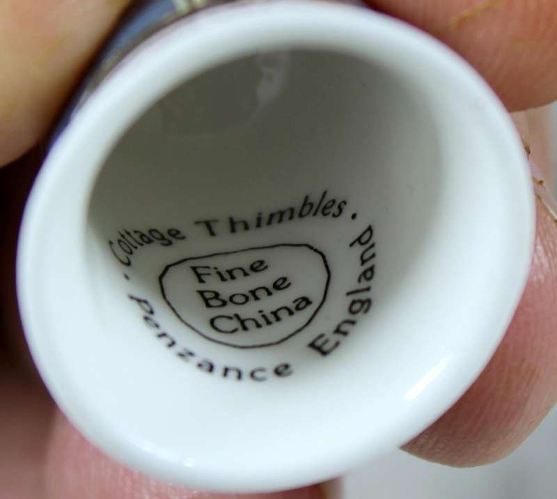 Bone China thimble - Brooklyn Bridge - Cottage Thimbles