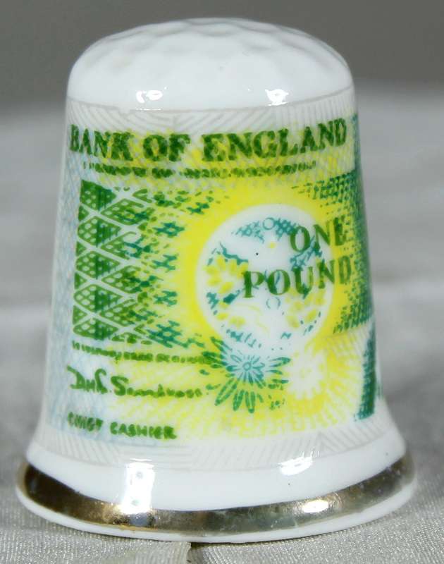 Advertising thimble - Bank of England - One Pound