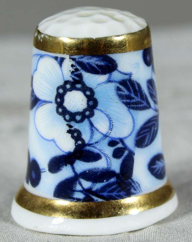 Bone China thimble - Blue & white flowers - Birchcroft