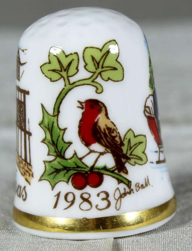 Bone China thimble - Christmas 1983 - Caverswall