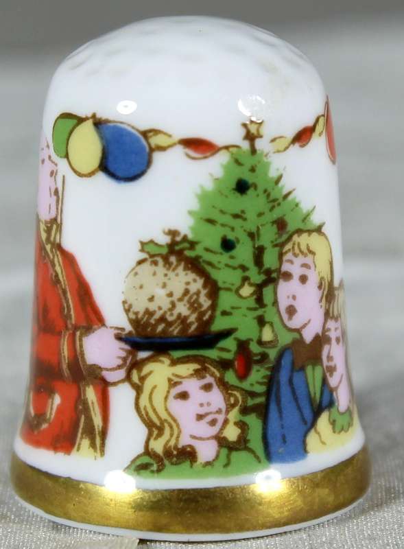 Bone China thimble - Christmas 1981 - Caverswall