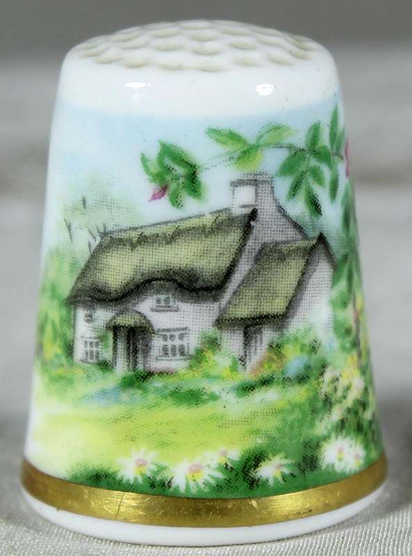 Bone China thimble - Country House - Royal Worchester