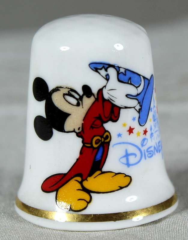 Bone China thimble - Disneyland - Paris