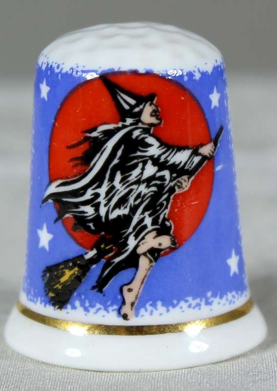 Bone China thimble - Hallowe'en 31 Oct - Fenton