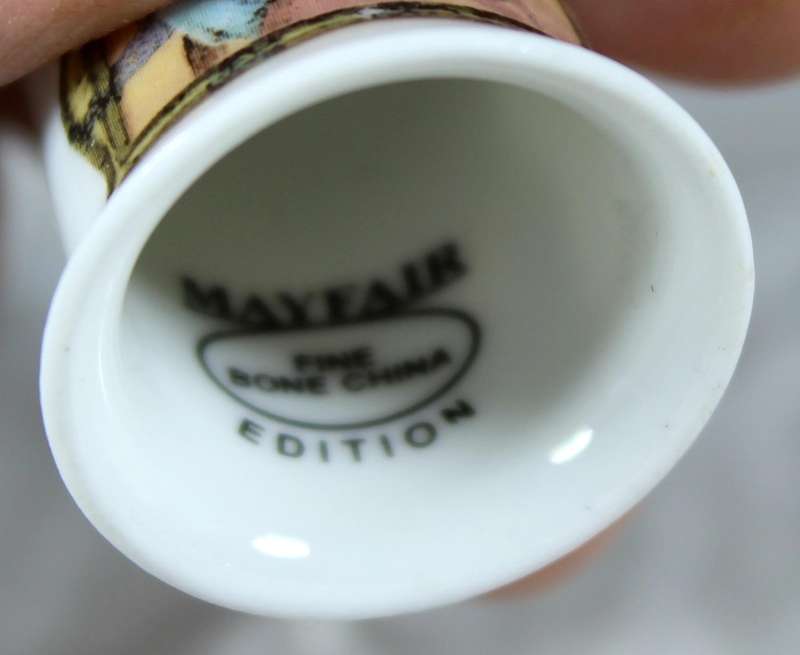 Bone China thimble - Paul Guaguin