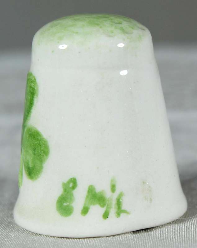 Bone China thimble - Irish Shamrock