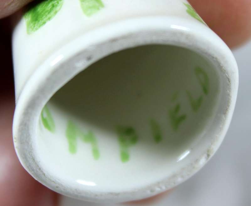 Bone China thimble - Irish Shamrock