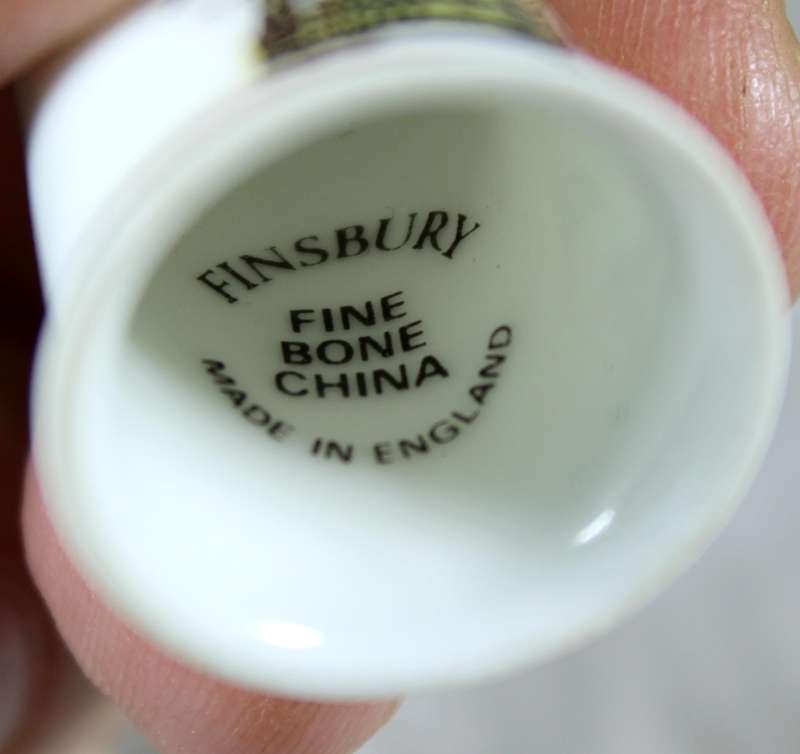 Bone China thimble - HMS Victory Nelson's Flagship - Finsbury
